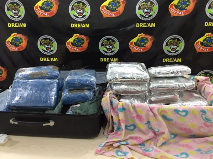 Casal é preso com 20 kg de drogas no Aeroporto de Manaus