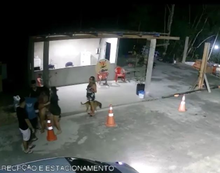 V Deo Mostra Suspeito De Agredir Mulheres Dando Soco Em V Tima Em Manaus