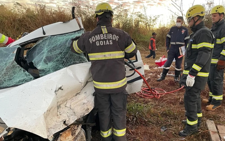 Jovem Morre Em Grave Acidente No Dia Do Pr Prio Anivers Rio