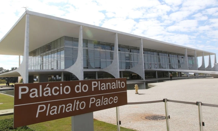 Procuradoria pede apuração sobre arquivos de computadores do Planalto