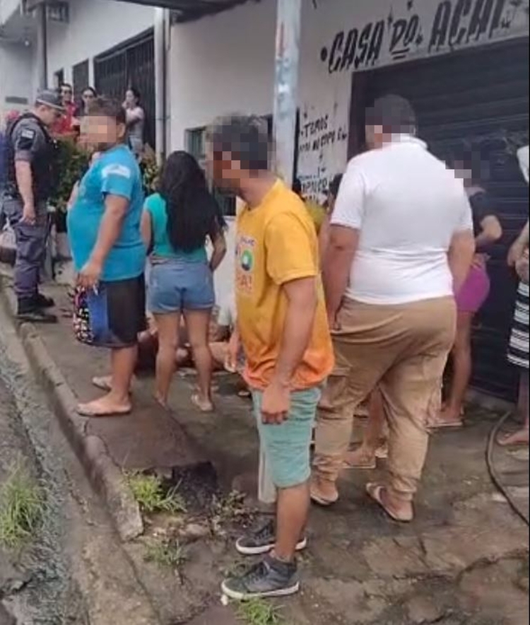 Funcion Rios De Mercadinho S O Detidos Ap S Tiroteio Feridos Em