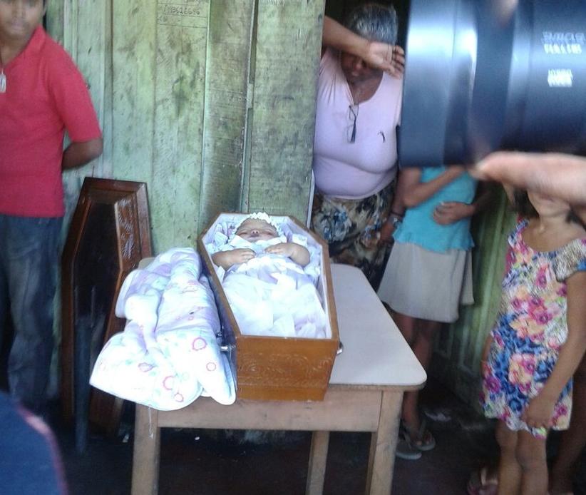 Criança ressuscita durante velório mas morre em seguida | Amazonas