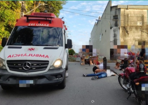 Acidente Carro E Moto Colidem E Deixam Um Ferido Em Manaus