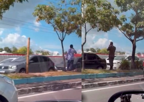 Engavetamento causa congestionamento em avenida de Manaus vídeo