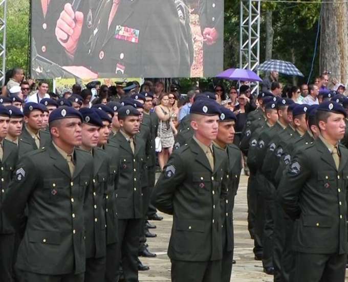 Concurso: Exército Brasileiro tem 1.100 vagas abertas - Vagas Pelo Mundo