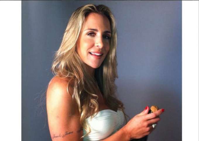 Joana Machado Posa Sexy E Mostra Pern Es Em Ensaio Famosos Tv Portal Do Holanda Not Cias