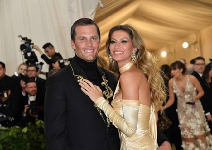 Tom Brady Says Gisele Bündchen Sacrificed a Lot of Her Dreams for Him