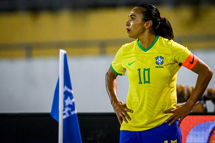 Futebol Feminino: Seleção brasileira termina 2023 fora do top 10