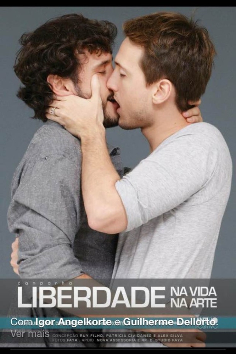 Famosos beijam pessoas do mesmo sexo em defesa da liberdade na vida e na  arte