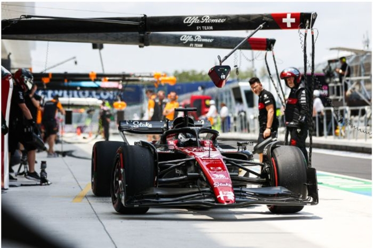 F1: Russell surpreende no fim e é o mais rápido do 1º treino do GP de Miami