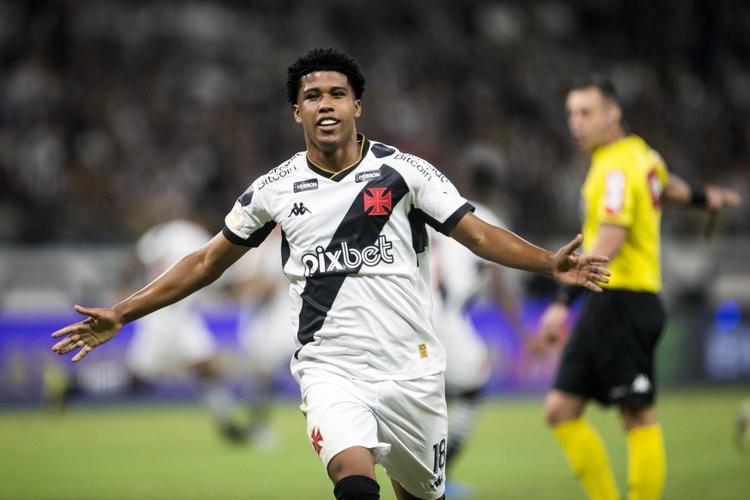 Brasileirão 2023: Vasco Faz Bom Jogo, mas Empata com Palmeiras - Fim de Jogo