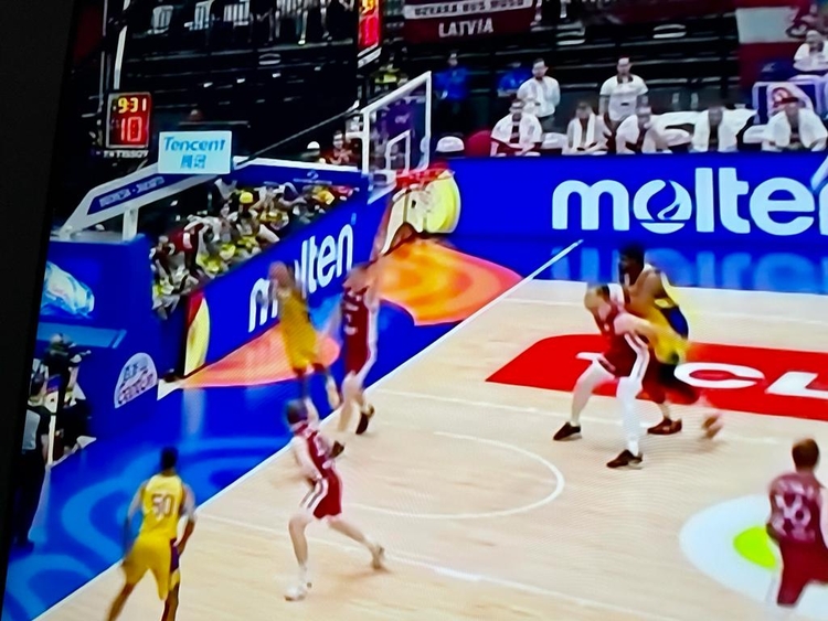 Brasil perde último amistoso antes da Copa do Mundo de Basquete