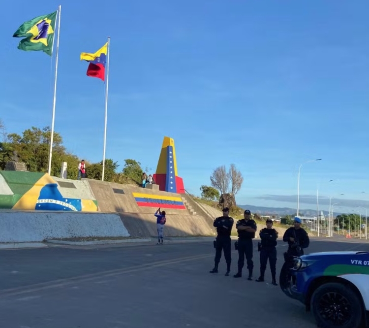 Fronteira da Venezuela foi liberada por volta das 7h30 desta segunda-feira (13) - Foto: Polícia Militar/Divulgação