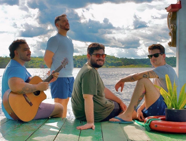 Exaltasamba e Só Pra Contrariar realizam show gratuito em Manaus