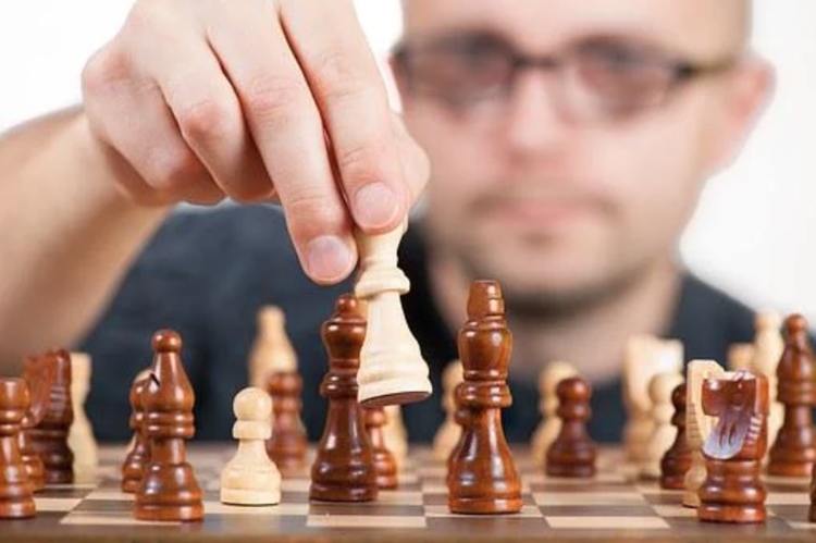 Torneio de xadrez distribui mais de R$ 10 mil em premiação