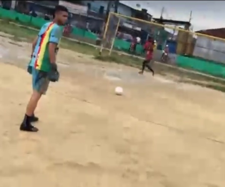 JAM 1ª edição, Tiroteio durante partida de futebol deixa três mortos, na  Zona Leste de Manaus