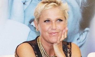 Namorado de Xuxa se declara e menciona casamento durante programa