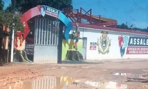 Sede do clube da Aleam está no meio da lama