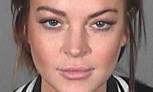 A coleção de fotos policiais de Lindsay Lohan