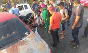 Mulher morre em acidente gravíssimo entre carro e motocicleta em Manaus