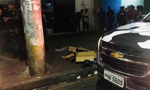Homem é violentamente assassinado em área comercial de Manaus