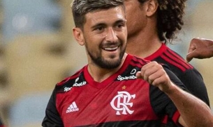 Contra Coritiba, Flamengo conquista sua primeira vitória no Brasileirão