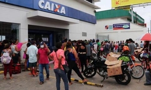 Lei obriga agências bancárias a distribuir álcool em gel em Manaus