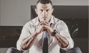 Vitor Belfort rebate críticas após aparecer com barriga saliente na internet