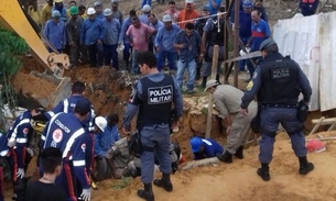 Homens ficam soterrados após desabamento na Torquato Tapajós