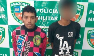 Com camisa de mototaxista, rapaz é flagrado com moto roubada