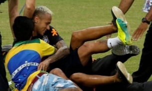 Em treino da seleção em Manaus, Neymar é ‘atacado' por torcedores que invadem campo