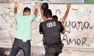 Traficante foge mas esquece droga durante operação da Polícia Civil em Manaus