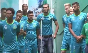 Com zagueiro Neto de muletas, Chapecoense apresenta time para 2017