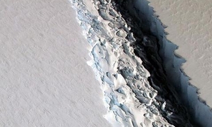 Iceberg gigante ameaça se desprender e deixa cientistas preocupados