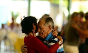 Aposentados e pensionistas participam de Oficina de Ginástica e Dança em Manaus  