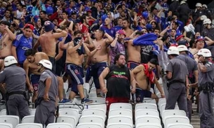 Confronto entre torcedores chilenos e PM deixa prejuízos na Arena Corinthians