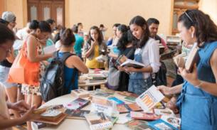 Feira de Troca de Livros e Gibis acontece neste domingo