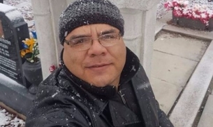 Homem faz um boneco de neve no túmulo da mãe para cumprir promessa