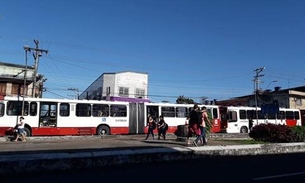 Rodoviários fecham T1 e população tem que seguir a pé no Centro de Manaus