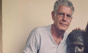 Chef Anthony Bourdain tomou vinho e estava sorridente antes de tirar a vida