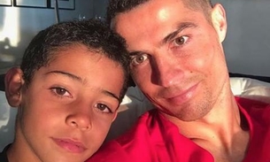 Selfie de Cristiano Ronaldo com filho vira meme, veja os mais engraçados