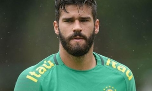 Chelsea fará proposta R$ 300 milhões por Alisson, diz jornal  