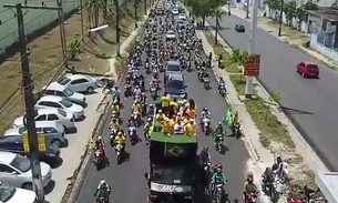  Apoiadores de Bolsonaro fazem carreata em Manaus com General Mourão; assista