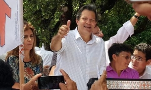 Fernando Haddad reúne multidão no Centro de Manaus 