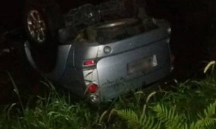 Carro de candidato ao governo cai em córrego após ser baleado em estrada