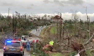 EUA: tornado atinge Alabama deixando rastro de morte e destruição