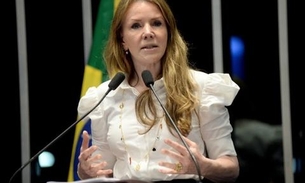 Vanessa reaparece em evento público e diz: 'estamos vivendo uma grande fake news no Brasil' 