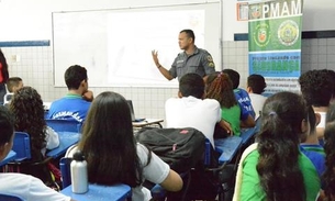 Polícia Militar realiza palestras sobre bullying em escolas de Manaus