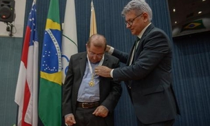 Dom Sérgio Castriani recebe Medalha de Ouro Cidade de Manaus