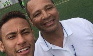 Pai de Neymar visita o Flamengo e deixa torcedores em alerta: 'contratação?'